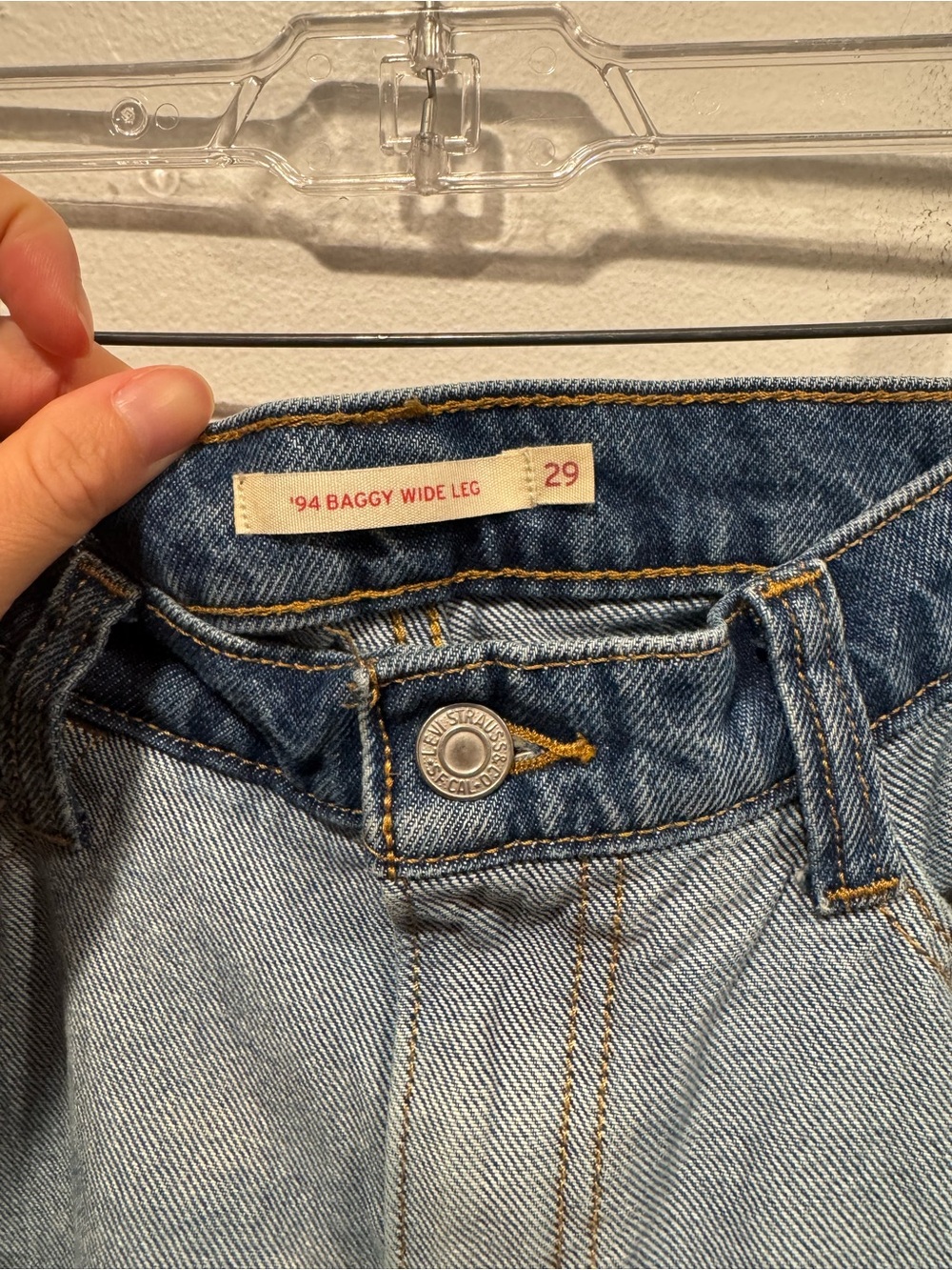 Levi's '94 Baggy Wide Leg Jeans - Picture 5 of 9